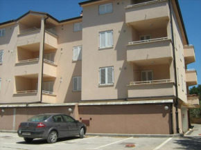 Отель Apartment Leida 1  Медулин